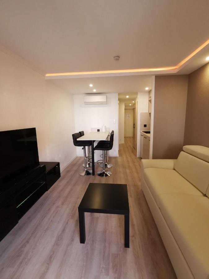 Appartement En Bord De Mer Cannes Exterior foto
